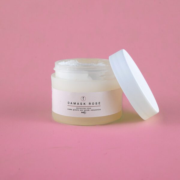 Damask Rose Cream di Bawb.
